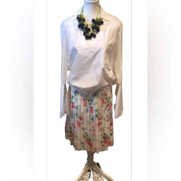 Alix NYC V-Neck Pleated-Sleeve White Shirt Women Sz L - Picture 3 of 10